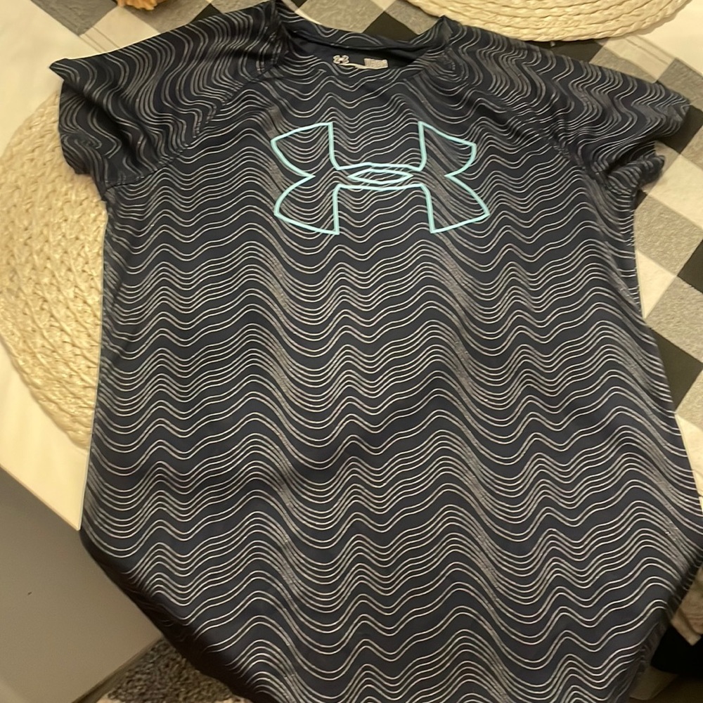 Youth girls under Armour tee